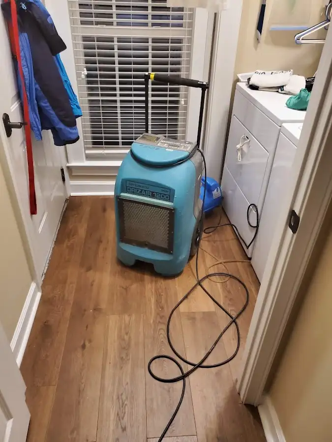 Commercial dehumidifier deployed for Crawl Space Restoration in Rockledge